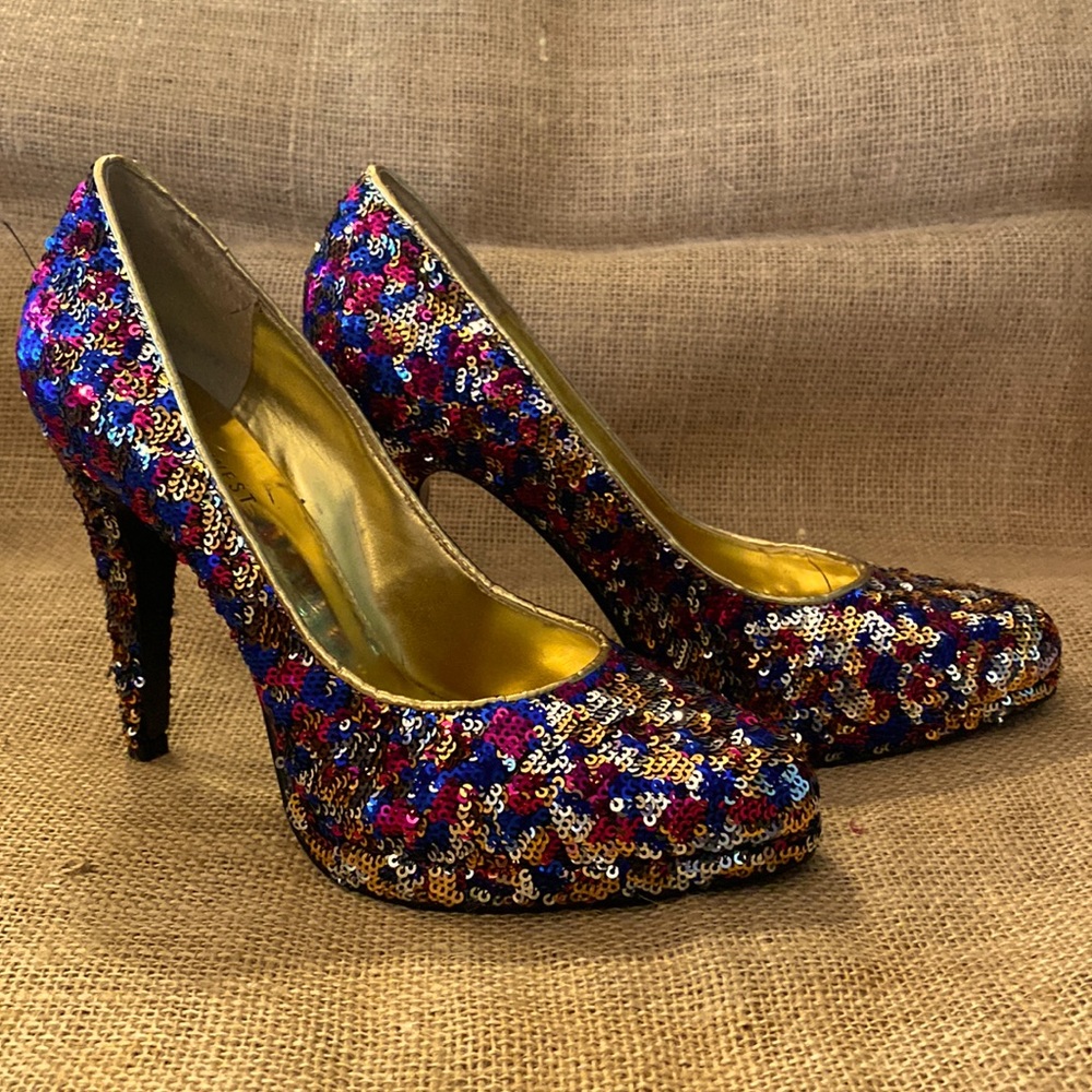 Nine West sequin heels 👠 NWOT